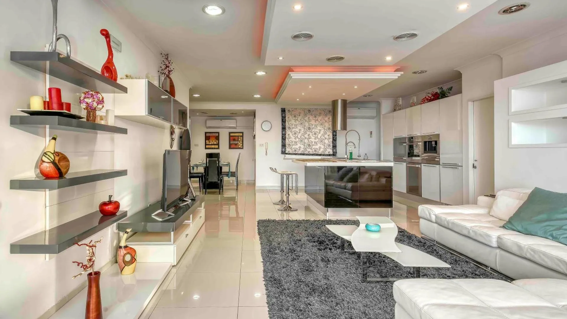 Oceanfront 3Br Penthouse Luxury & Views In Sliema Apartment