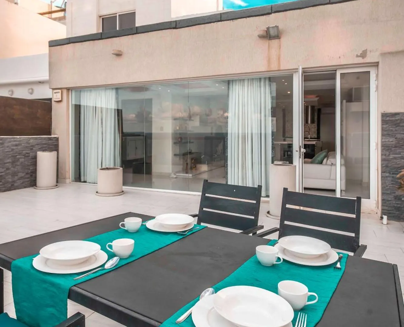 Oceanfront 3Br Penthouse Luxury & Views In Sliema Apartment Malta