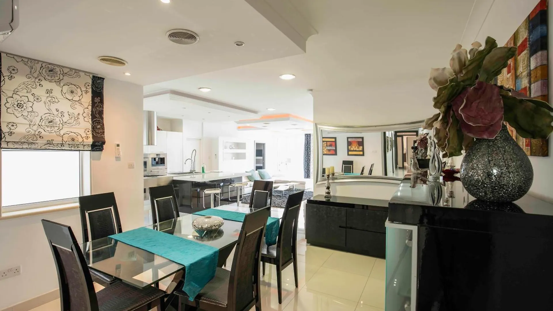 Oceanfront 3Br Penthouse Luxury & Views In Sliema Apartment