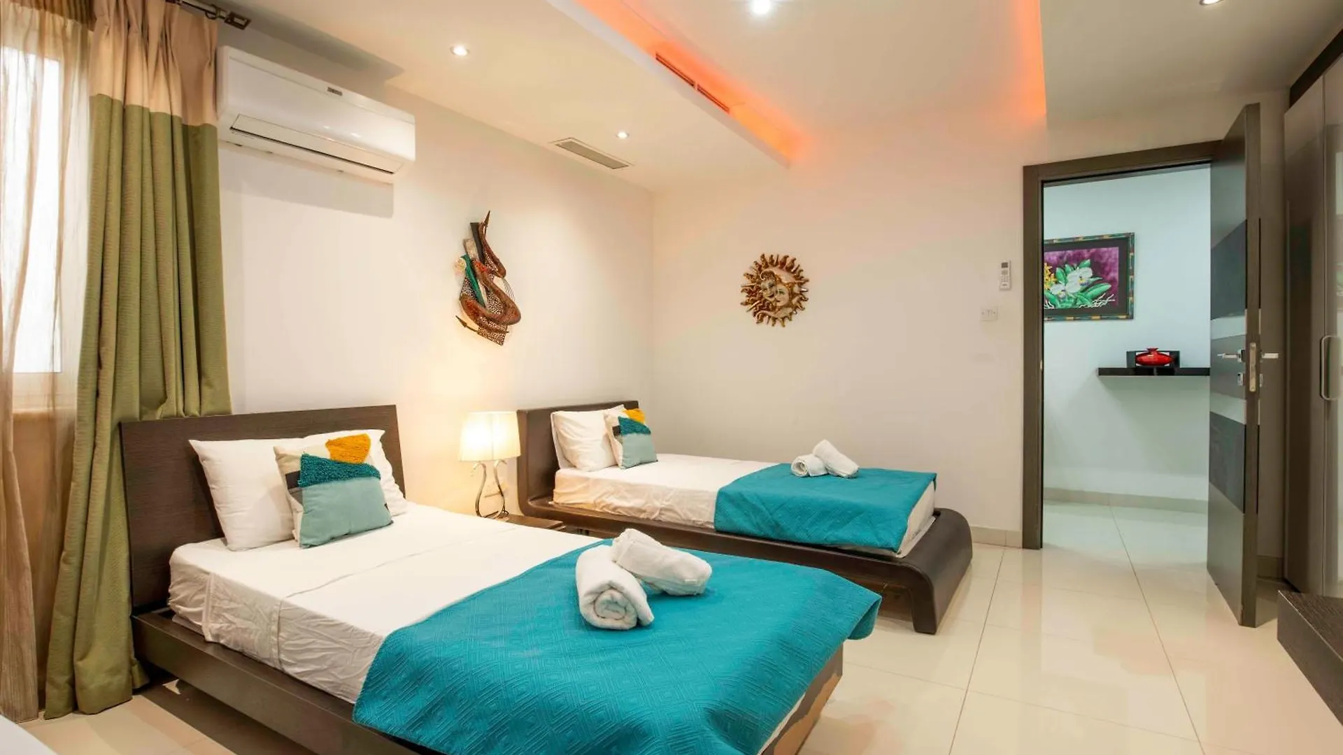 Oceanfront 3Br Penthouse Luxury & Views In Sliema Apartment